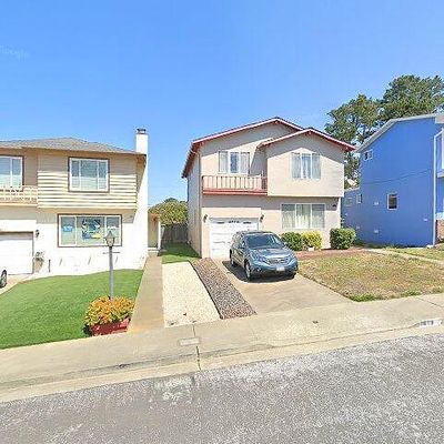 619 Foothill Dr, Pacifica, CA 94044