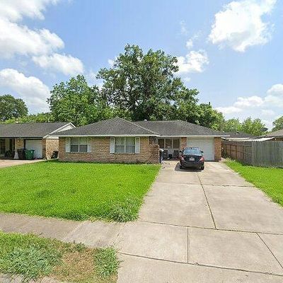 6433 Leader St, Houston, TX 77074