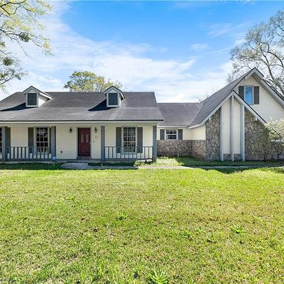 67 Bayou Ave W, Satsuma, AL 36572