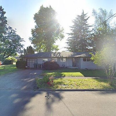 548 High St N, Monmouth, OR 97361