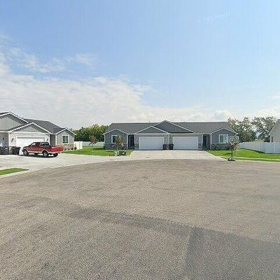 5490 E Skidmore Dr, Idaho Falls, ID 83406