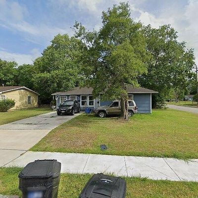 5779 Belneath St, Houston, TX 77087