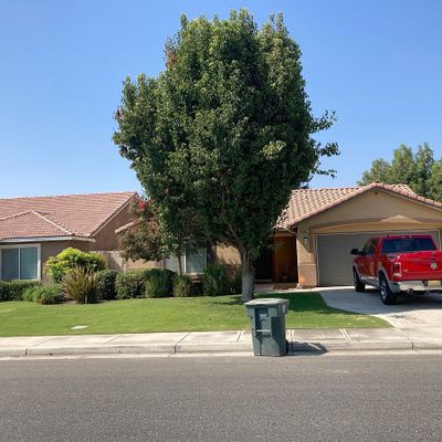 5907 Grand Central Ave, Bakersfield, CA 93311