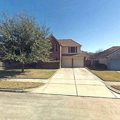 7930 Still Water St, Baytown, TX 77521