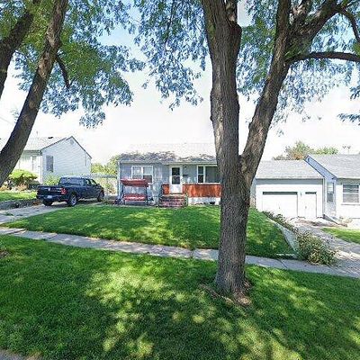 811 E G St, Mc Cook, NE 69001