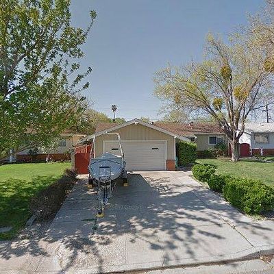 811 Rolling Green Dr, Rio Vista, CA 94571