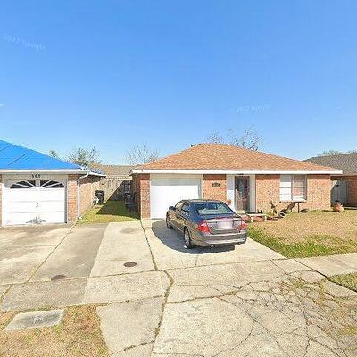 812 Cameron Ct, Kenner, LA 70065