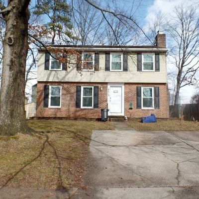 83 Ontario St, Springfield, MA 01104