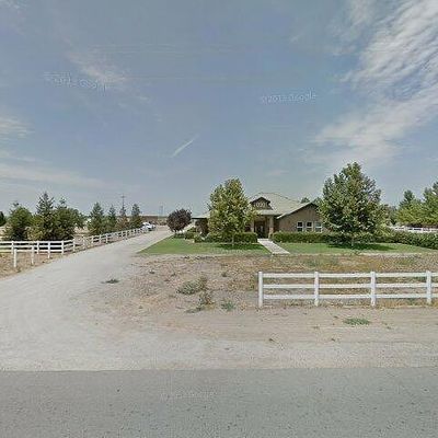 8500 Houghton Rd, Bakersfield, CA 93311