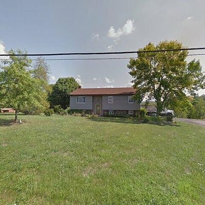 86 Washington Ave, Hickory, PA 15340