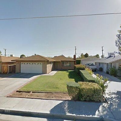 709 W Graaf Ave, Ridgecrest, CA 93555