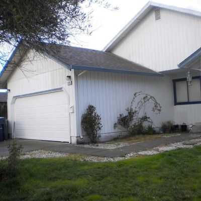 7328 Circle Dr, Rohnert Park, CA 94928