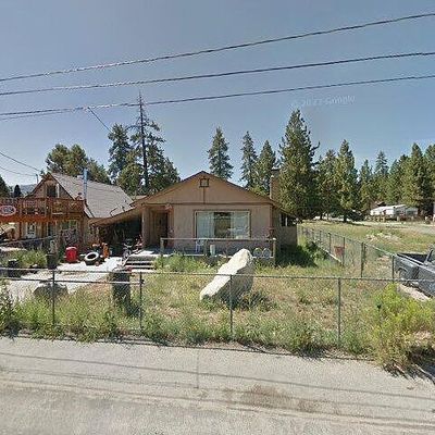 748 W Fairway Blvd, Big Bear City, CA 92314