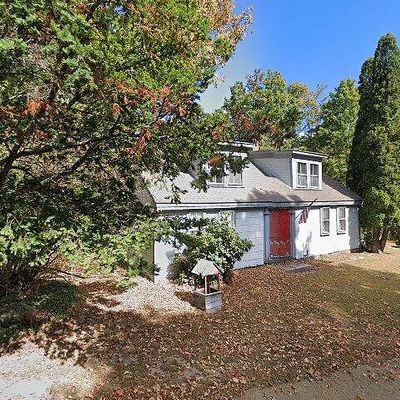 75 Bayberry Hill Rd, West Townsend, MA 01474