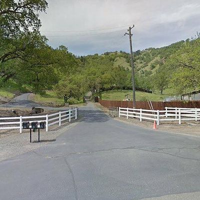 750 Boonville Rd, Ukiah, CA 95482