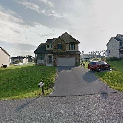 10 Osprey Way, Shippensburg, PA 17257