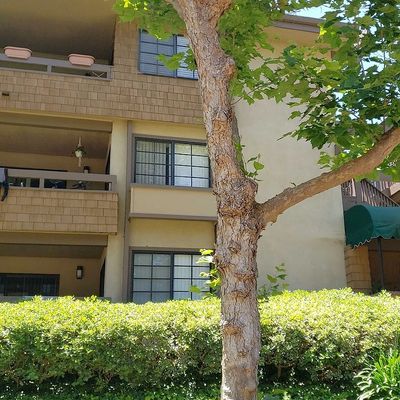 8840 Villa La Jolla Dr #106, La Jolla, CA 92037