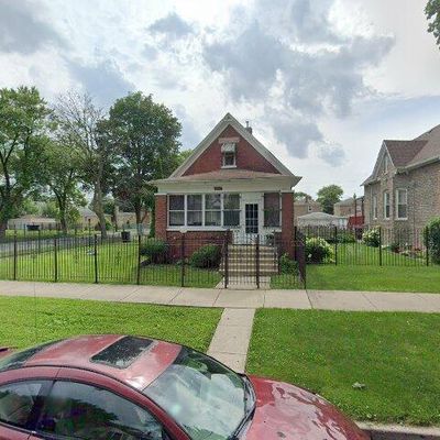 8852 S Wallace St, Chicago, IL 60620