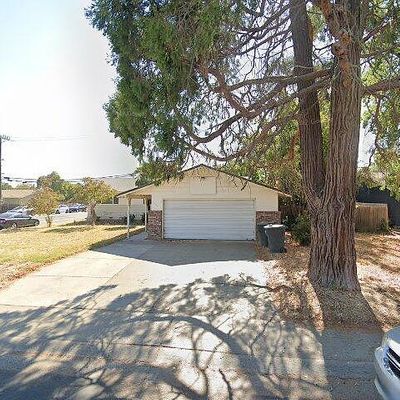 9060 Talisman Dr, Sacramento, CA 95826