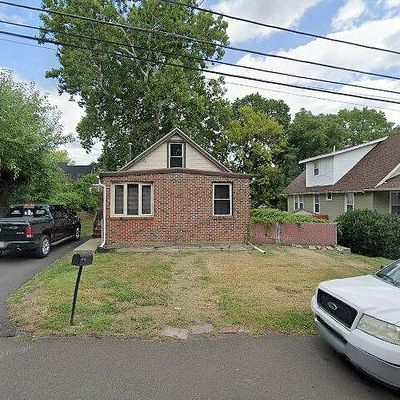 941 Locust Ave, Bensalem, PA 19020