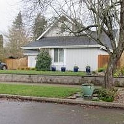 1255 Rio Glen Dr, Eugene, OR 97401