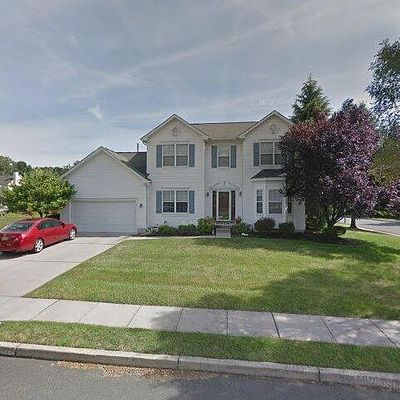 17 Underwood Ct, Burlington, NJ 08016