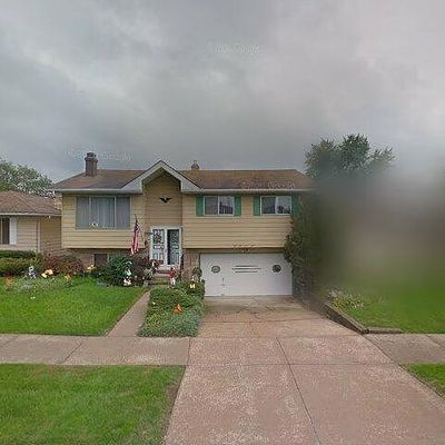 15712 Mendota Ave, Maple Heights, OH 44137