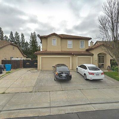 2135 Mariposa Dr, Dixon, CA 95620