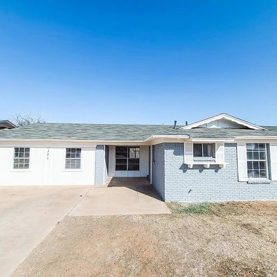 321 Willowood Dr, Midland, TX 79703