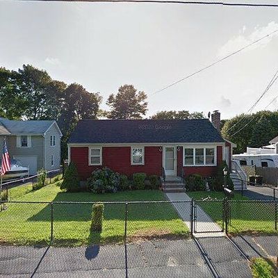 33 Harding Ave, Weymouth, MA 02188