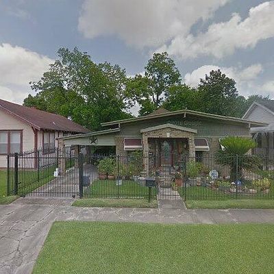 2935 Avenue C, Beaumont, TX 77701