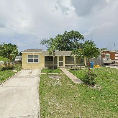 3164 Ocean Pkwy, Boynton Beach, FL 33435