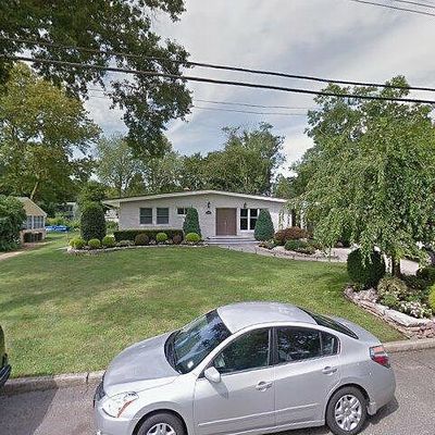 42 Parkview Ter, Lincroft, NJ 07738