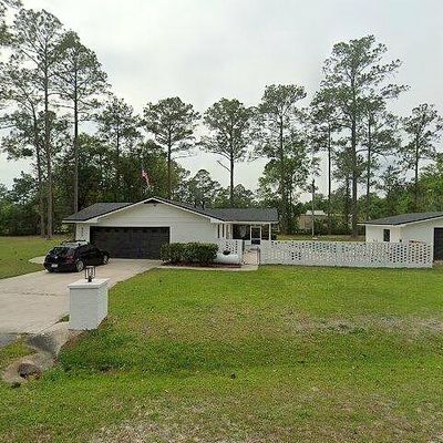 4279 Barber Bros Cir, Macclenny, FL 32063