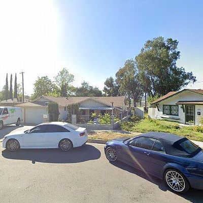 8029 Yates St, Sunland, CA 91040