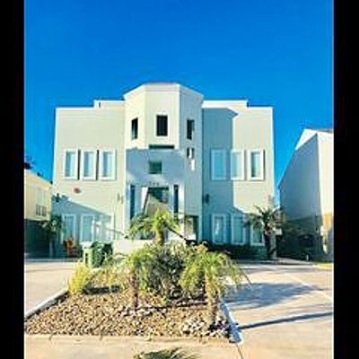 112 E Acapulco Street E #4, South Padre Island, TX 78597