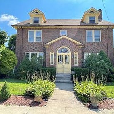 118 Clinton St, Waterbury, CT 06710