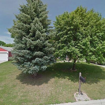 1016 21 St St Nw, East Grand Forks, MN 56721