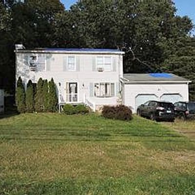 1020 Old Town Rd, Trumbull, CT 06611
