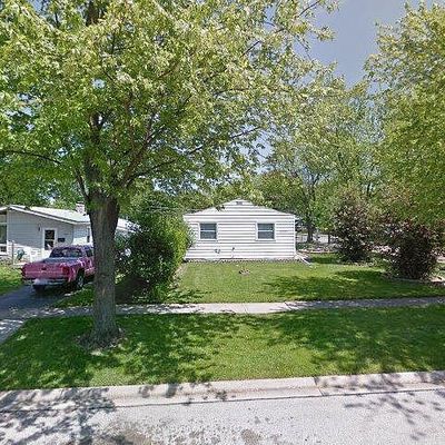 103 N Idlewild Ave, Mundelein, IL 60060