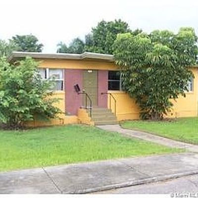 141 N Greenstar Ave, Pahokee, FL 33476