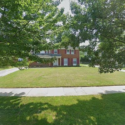 14616 Onaway Rd, Cleveland, OH 44120