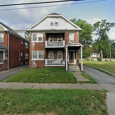 1844 Lee Rd, Cleveland, OH 44118