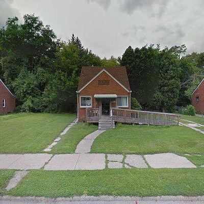 18481 Kentfield St, Detroit, MI 48219