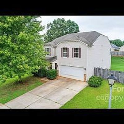 188 Boiling Brook Dr, Statesville, NC 28625