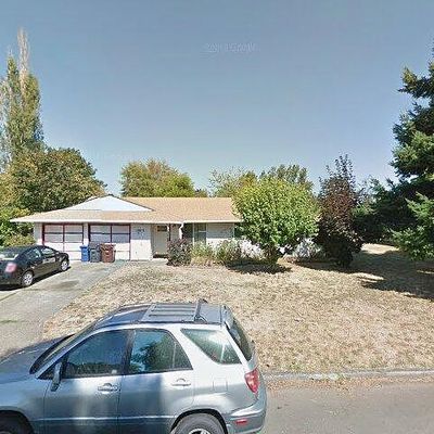 18896 Lafayette Ave, Oregon City, OR 97045