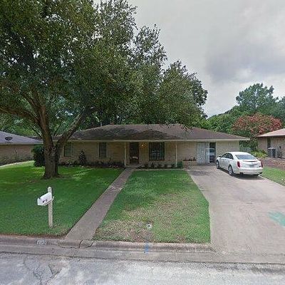 1900 Cena Dr, Brenham, TX 77833