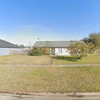 2022 Hunters Trace Cir, Middleburg, FL 32068