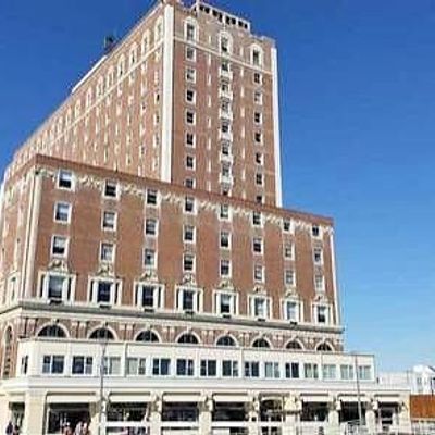 2715 Boardwalk, Atlantic City, NJ 08401