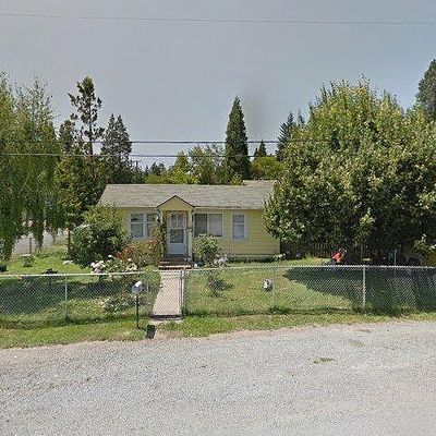 310 Leland Ave, Canyonville, OR 97417